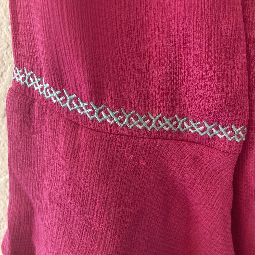 Savanna Jane Tunic Top Women's Small Magenta Embroidered Bell Sleeve Boho - Picture 6 of 16
